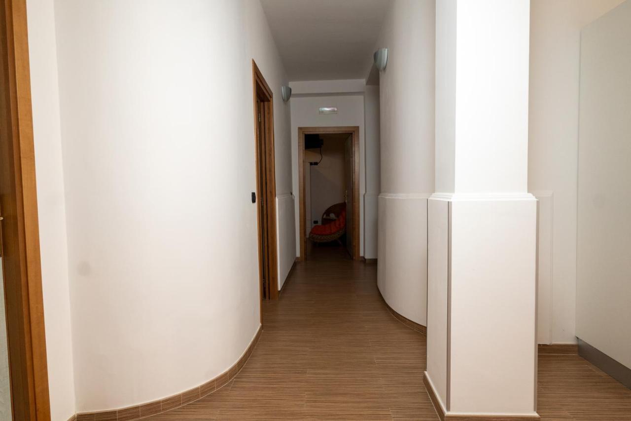 La Dimora Degli Artisti Bed and Breakfast Policoro Eksteriør billede